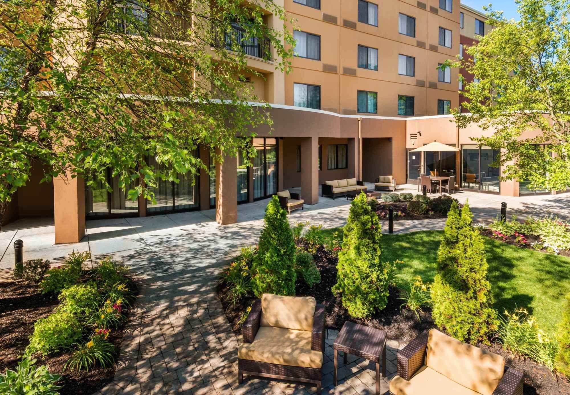 Courtyard By Marriott Providence Lincoln Otel Dış mekan fotoğraf