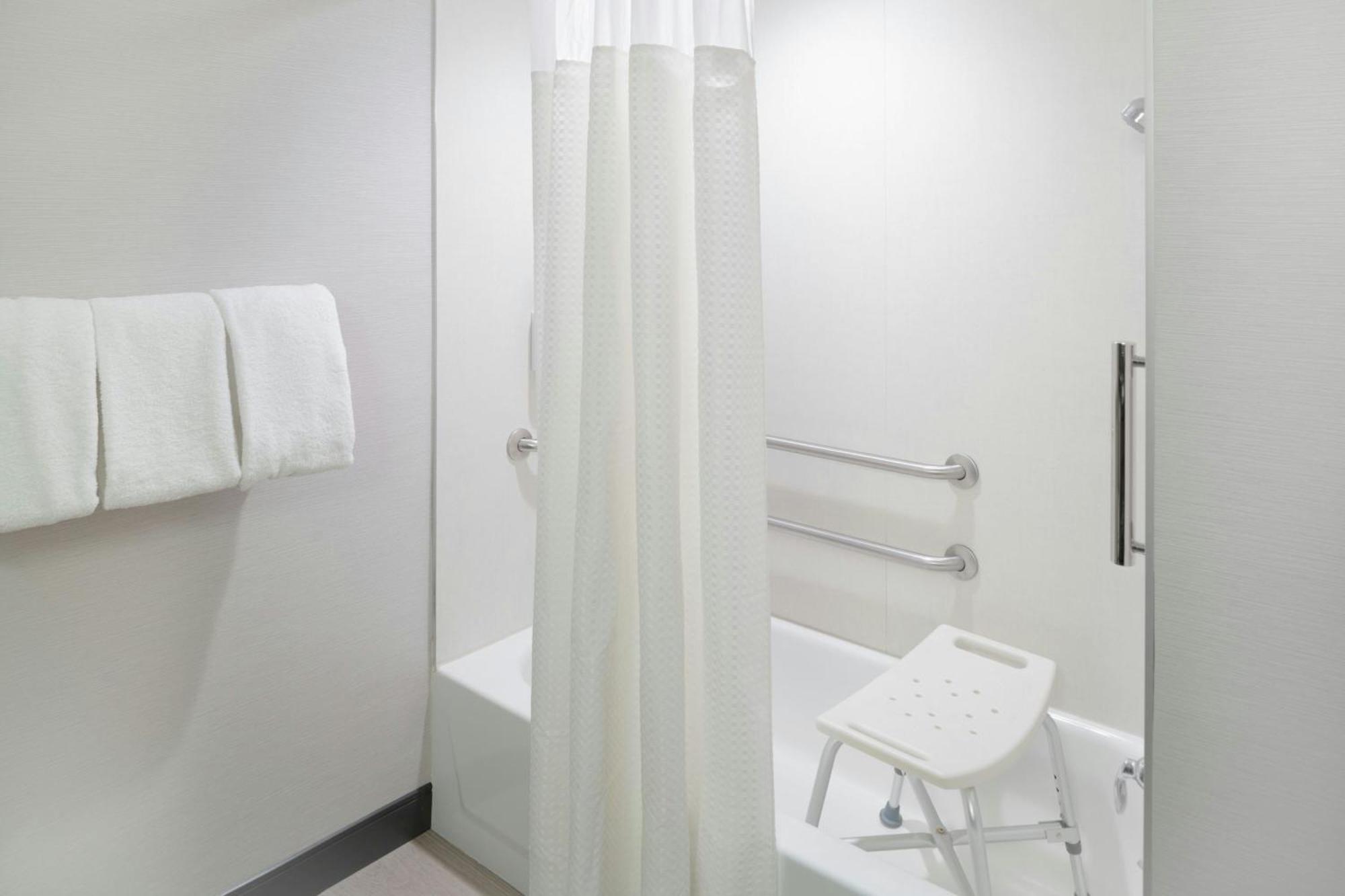Courtyard By Marriott Providence Lincoln Otel Dış mekan fotoğraf